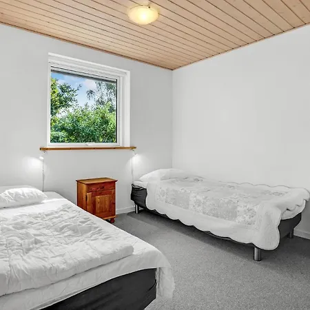 Solovej Xi בית נופש אבלטופט